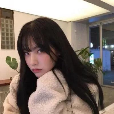 娱乐吃瓜酱封面女生,娱乐吃瓜酱的神秘魅力