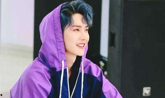 爱豆吃瓜娱乐酱邢昭林,从爱豆到吃瓜娱乐酱的华丽转身